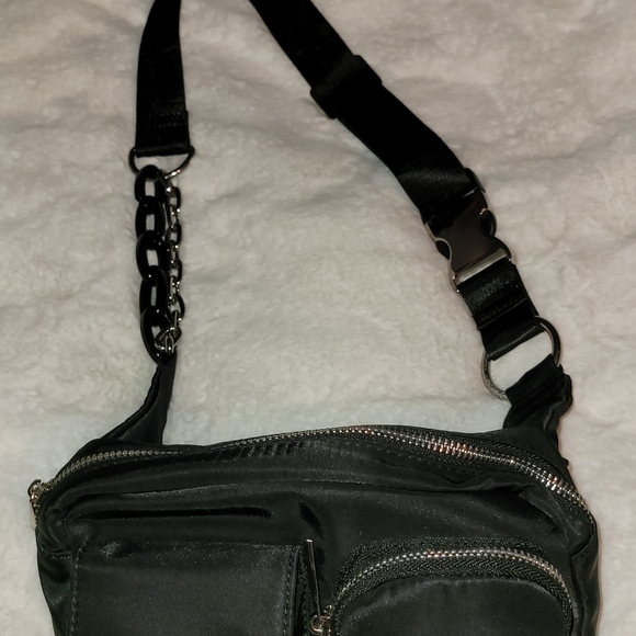 Fanny pack - Picture 2 of 2